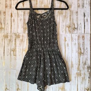 Xhilaration Black and White Boho Patterned Romper